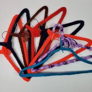 Vintage Crochet Wire Clothes Hangers SET OF 8 Multicolor